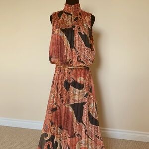 Melanie Lyne Sleeveless Maxi Dress - Size 4